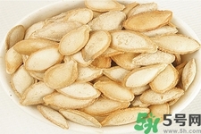吃南瓜子的好處？吃南瓜子的壞處？
