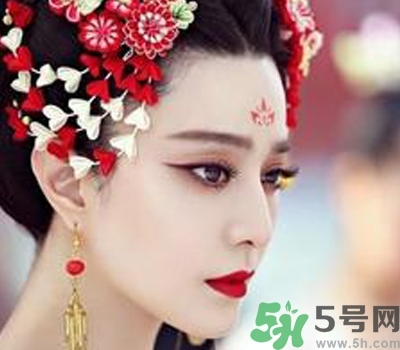 丹鳳眼是什么樣的？丹鳳眼怎么化妝好看？