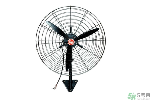 吹空調(diào)咳嗽怎么辦？吹空調(diào)好還是吹電扇好？