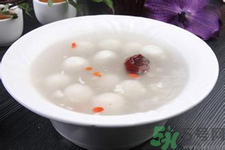 米酒為什么變紅？米酒變紅了還能吃嗎？