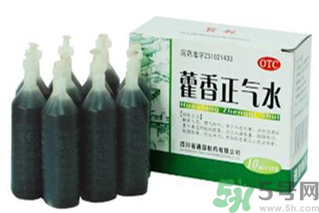 藿香正氣水可以退燒嗎？藿香正氣水怎樣可以退燒？