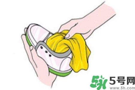 運(yùn)動(dòng)鞋怎么清洗？如何清洗運(yùn)動(dòng)鞋？