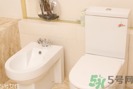 馬桶漏水的原因？馬桶漏水如何修理？