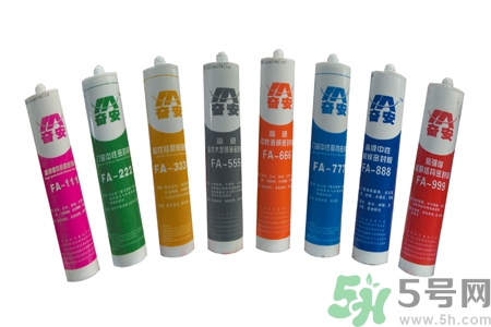 膠可以用什么洗掉？膠水怎么處理干凈？