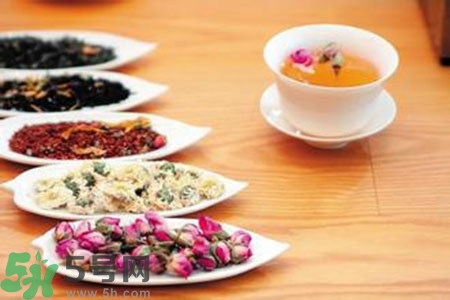 女性秋季養(yǎng)生喝什么茶？適合女性秋季飲用的茶品推薦