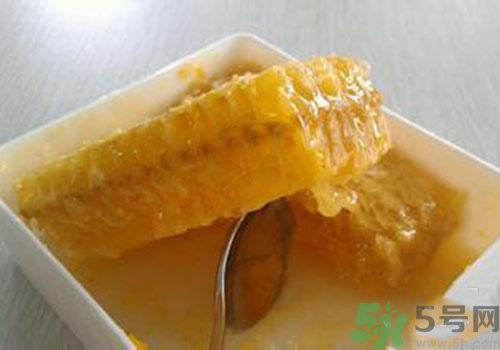 糖尿病可以吃蜂膠嗎？吃蜂膠降血糖嗎？