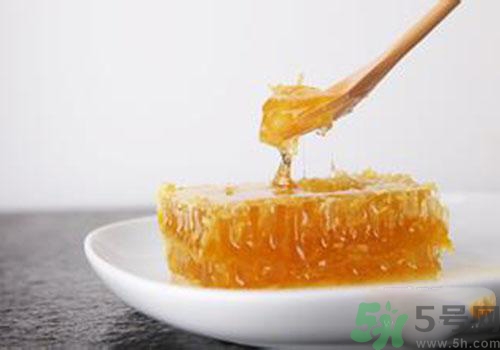 糖尿病可以吃蜂膠嗎？吃蜂膠降血糖嗎？