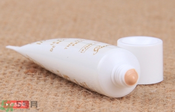 臉部防曬用什么護膚品好？臉上防曬哪個牌子好？