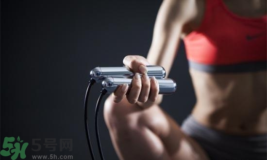 女生跳繩要注意什么？跳繩要注意什么？