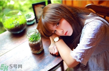 美瞳怎么分左右眼？戴美瞳能睡覺嗎？
