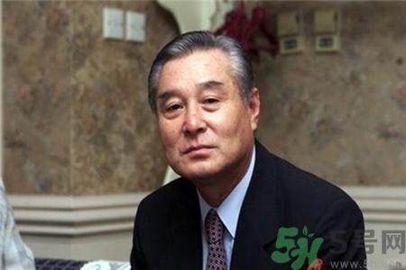 脫發(fā)的治療方法是什么？脫發(fā)的藥物治療有哪些？