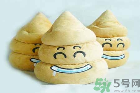 憋大便的危害有哪些？每天排便幾次算正常？