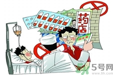 運動員感冒一天吃6片抗生素需要注意什么？抗生素吃多了會怎么樣？