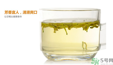金銀花可以和羅漢果一起泡水喝嗎？羅漢果金銀花茶功效及做法