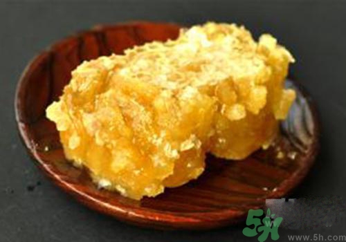 蜂巢蜜怎么保存？蜂巢蜜過期了可以吃嗎？