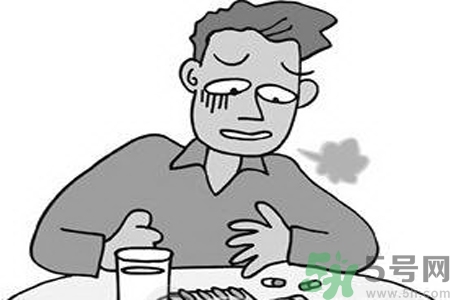 長期酗酒會引起心絞痛嗎？引起心絞痛的原因有哪些？