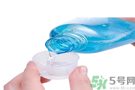 口腔潰瘍可以用漱口水嗎？口腔潰瘍能不能用漱口水？