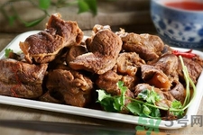 口腔潰瘍可以吃牛肉嗎？口腔潰瘍能不能吃牛肉？