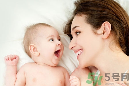如何預防女性乳頭痛？女性需注意乳房的哪些問題？