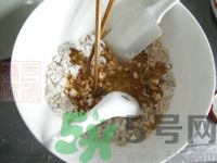 五仁月餅是哪五仁？五仁月餅是哪五種材料？