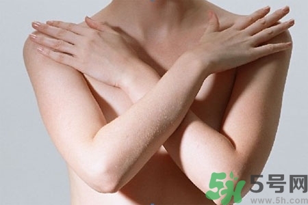 乳房脹痛的按摩方法是什么？如何預防產(chǎn)后乳房脹痛？