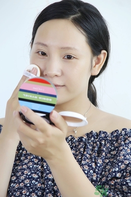 約會(huì)化什么妝？約會(huì)怎么化妝？
