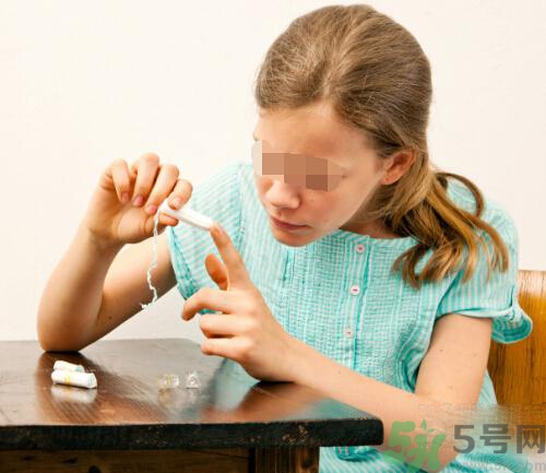 用衛(wèi)生棉條可以游泳嗎？游泳后要更換衛(wèi)生棉條嗎？