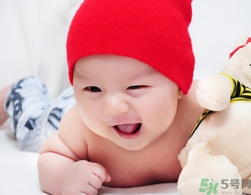 中秋節(jié)出生的男寶寶怎么取名？中秋出生的女寶寶取名