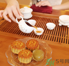 吃月餅會(huì)便秘嗎？吃月餅便秘怎么辦？