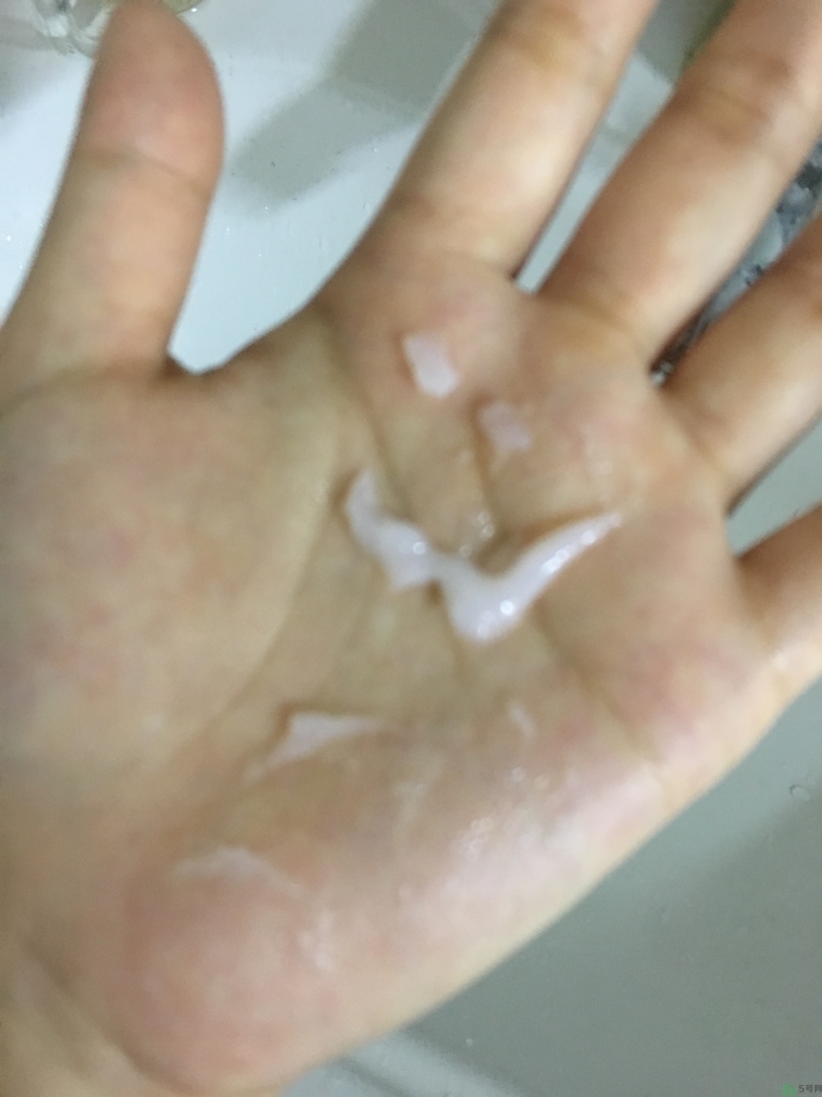 春雨和水光面膜哪個(gè)好？春雨面膜和水光面膜哪個(gè)好？