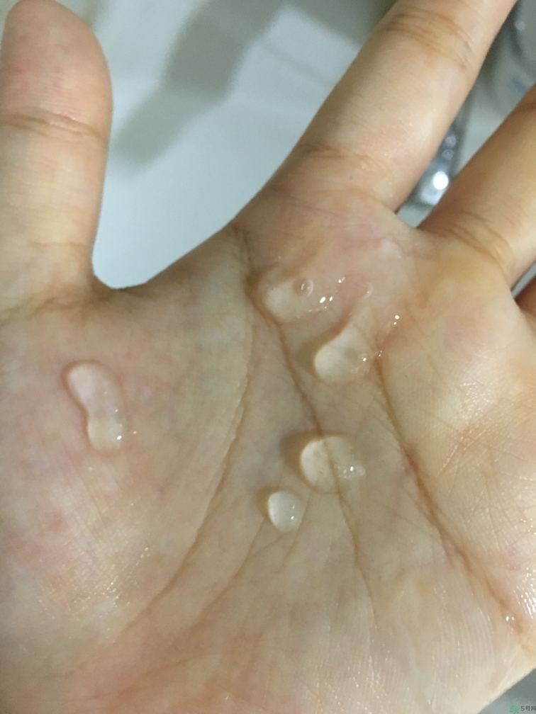 春雨和水光面膜哪個(gè)好？春雨面膜和水光面膜哪個(gè)好？