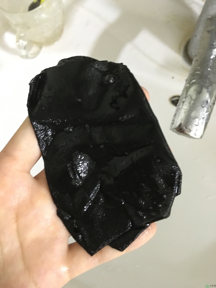 春雨和水光面膜哪個(gè)好？春雨面膜和水光面膜哪個(gè)好？