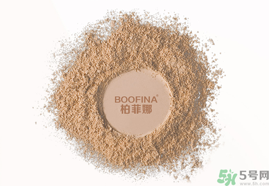 用氣墊bb會(huì)長(zhǎng)痘痘嗎？用氣墊BB長(zhǎng)閉口怎么辦？