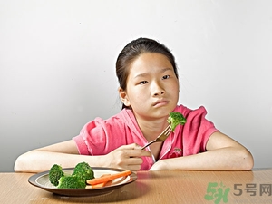寶寶挑食不愛吃飯怎么辦？寶寶挑食怎么辦？