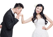 第一次接吻怎么接？和男生接吻沒感覺怎么辦？