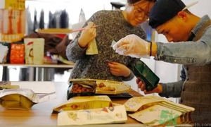 三只松鼠和百草味哪個(gè)好？三只松鼠和百草味哪個(gè)好吃？