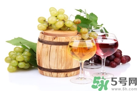 紅酒開瓶器怎么用？沒有開瓶器怎么開紅酒？