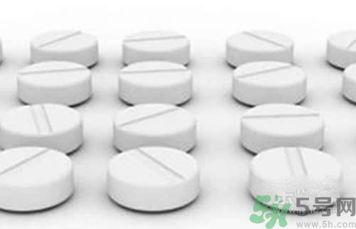 鈣片可以空腹吃嗎？鈣片空腹吃好嗎？