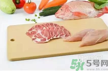 菜板什么材質好？怎么挑選菜板？