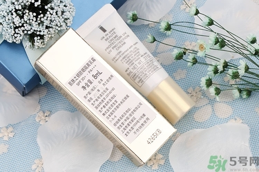 隔離霜用洗面奶能洗掉嗎？涂隔離霜需要卸妝嗎？