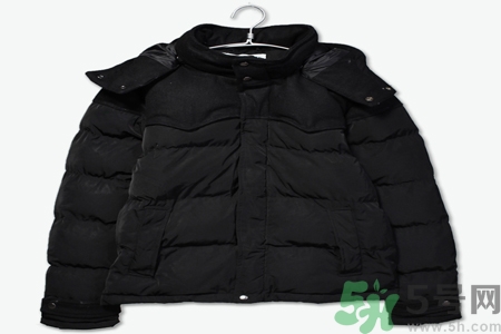 羽絨服怎么洗？白色羽絨服怎么洗？