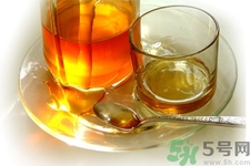早晨空腹喝蜂蜜水好嗎？蜂蜜水什么時候喝好？