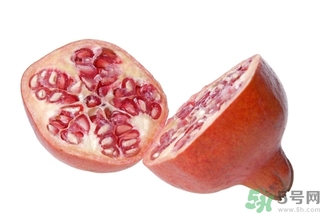 吃石榴手指發(fā)黃怎么辦？吃石榴手指變黑怎么辦？