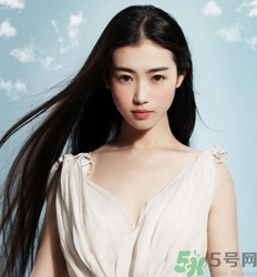 素顏霜適合哪個年齡段？素顏霜適合多大年齡？