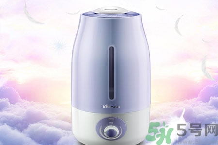 用加濕器好嗎？用加濕器的好處和壞處是什么？