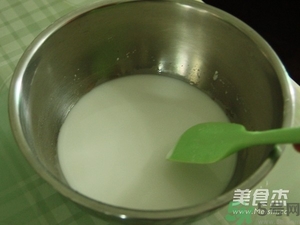 水晶月餅用的什么粉？水晶月餅的做法及配方