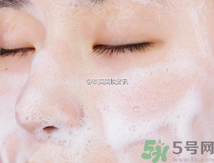 dillydelight荔枝潔面膜怎么樣？韓國(guó)荔枝面膜使用方法？