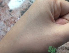 菲詩小鋪水光無瑕氣墊修顏乳怎么用？菲詩小鋪氣墊cc使用方法