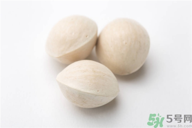 白果什么時候成熟？沒熟的白果能不能吃？