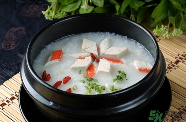 結(jié)腸息肉手術(shù)后吃什么？結(jié)腸息肉手術(shù)后要注意什么？